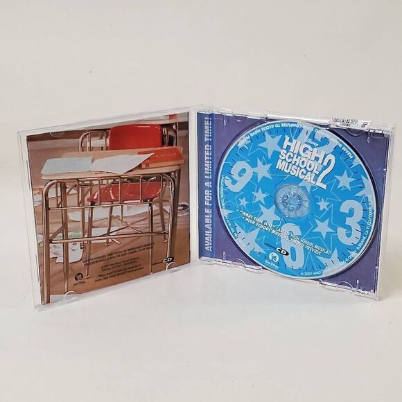 High School Musical 2 Motion Picture Soundtrack (CD) - Picture 2 of 3